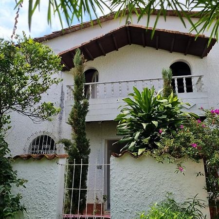 Tatami Hostel Bucaramanga Eksteriør bilde